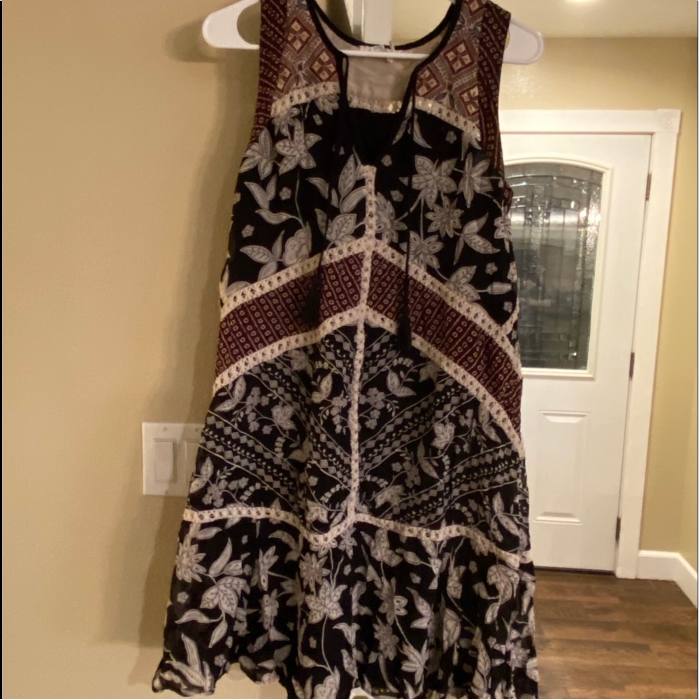 Anthropologie Mid length sleeveless dress size 6